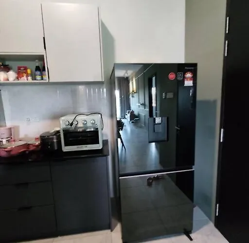 Near Kuching Airport Liberty Grove Apartment